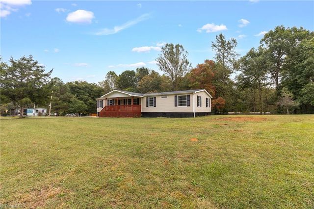 2647 Bethel Lucas Road, Asheboro, NC 27205