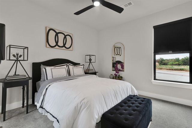 2702 Stonecrest Drive, Sherman, TX 75092