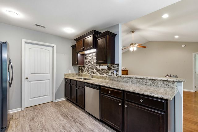101 Oakey Estates Dr., Conway, SC 29527