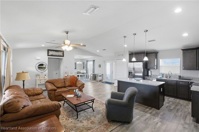 259 Hidden Creek Circle, Wauchula, FL 33873