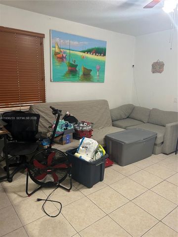 948 NW Phoenix Way, Weston, FL 33327