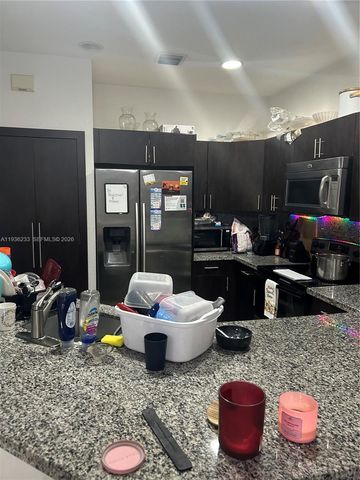 948 NW Phoenix Way, Weston, FL 33327