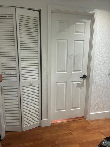 948 NW Phoenix Way, Weston, FL 33327