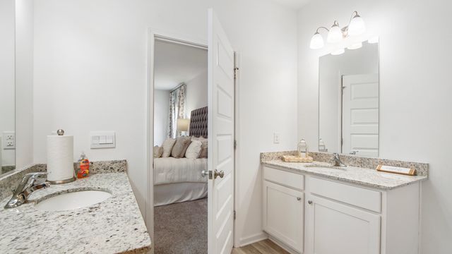 195 Sweetclover Street, Freeport, FL 32439