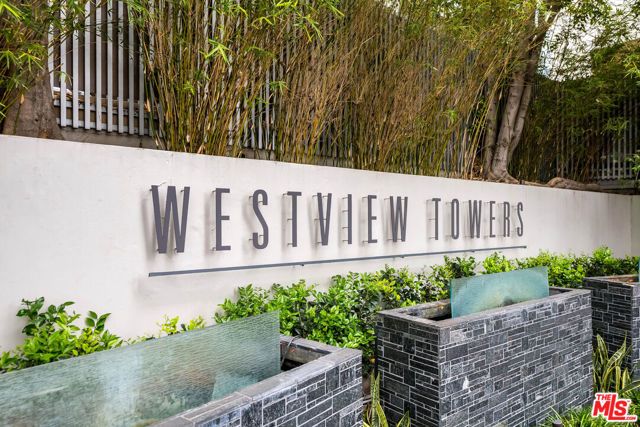 1155 N La Cienega Boulevard 706, West Hollywood, CA 90069
