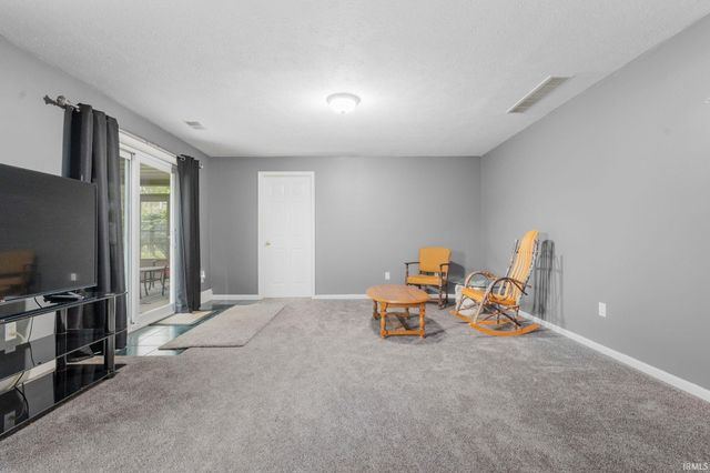 18991 Meadowflower Drive, New Paris, IN 46553