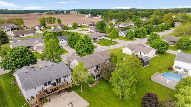 18991 Meadowflower Drive, New Paris, IN 46553