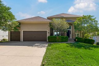 10411 N Euclid Avenue, Kansas City, MO 64155