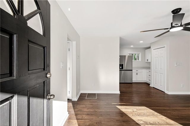 2522 Frost Drive SW, Marietta, GA 30008