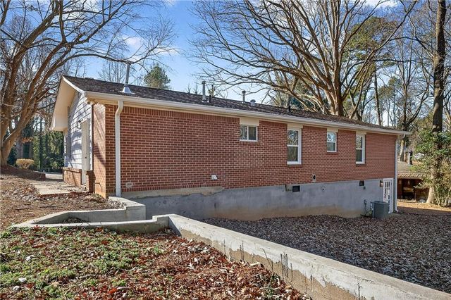 2522 Frost Drive SW, Marietta, GA 30008