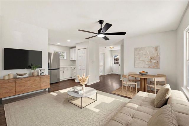 2522 Frost Drive SW, Marietta, GA 30008