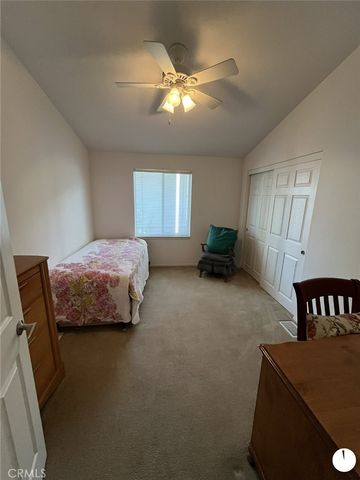 17 Serra Way, San Fernando, CA 91345