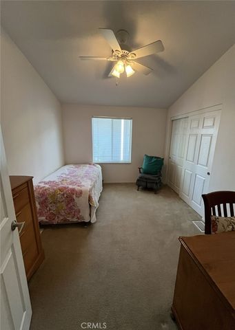 17 Serra Way, San Fernando, CA 91345