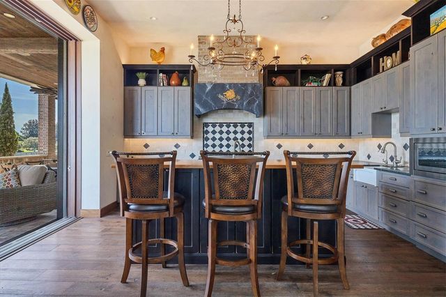 315 S SHORE DRIVE, Sarasota, FL 34234