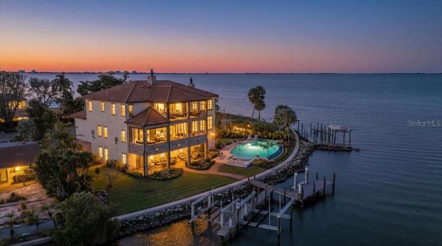 315 S SHORE DRIVE, Sarasota, FL 34234