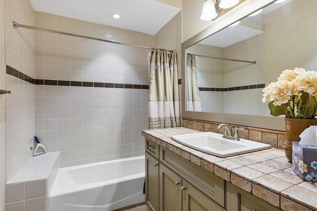 315 S SHORE DRIVE, Sarasota, FL 34234