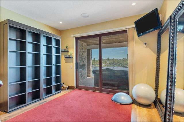 315 S SHORE DRIVE, Sarasota, FL 34234