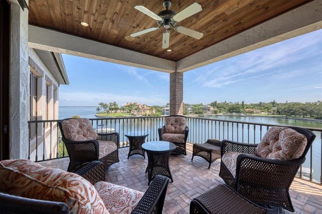 315 S SHORE DRIVE, Sarasota, FL 34234