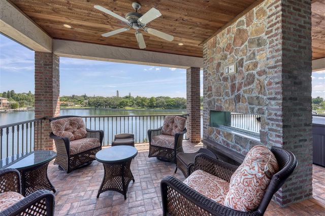 315 S SHORE DRIVE, Sarasota, FL 34234