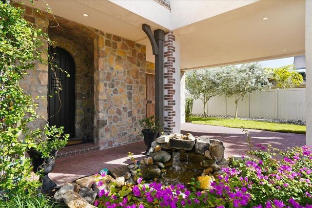 315 S SHORE DRIVE, Sarasota, FL 34234