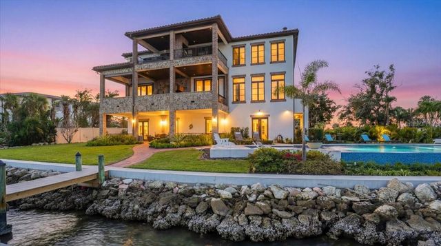 315 S SHORE DRIVE, Sarasota, FL 34234