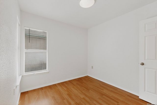 5558 Kissing Oak, San Antonio, TX 78247