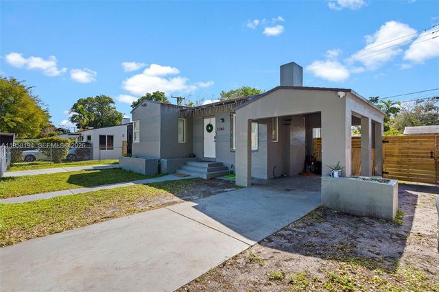 1780 NW 49th St, Miami, FL 33142