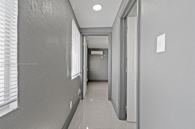 1780 NW 49th St, Miami, FL 33142