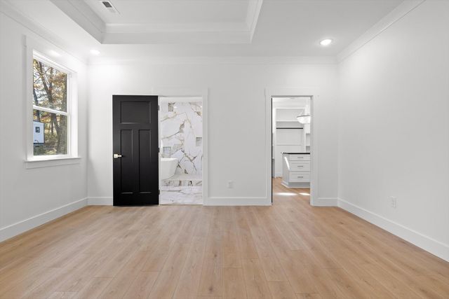 308 Cloud Road, Trenton, GA 30752