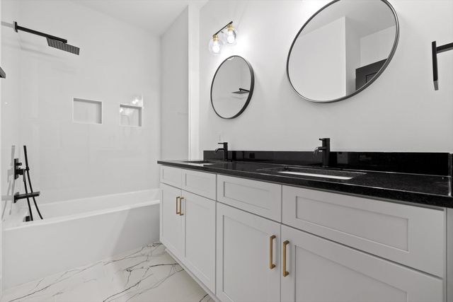 308 Cloud Road, Trenton, GA 30752