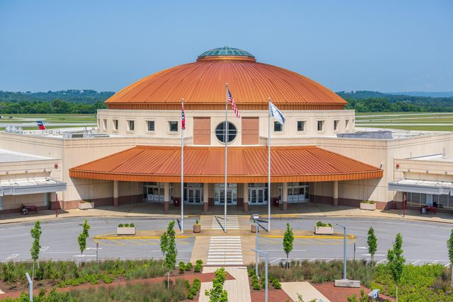 308 Cloud Road, Trenton, GA 30752