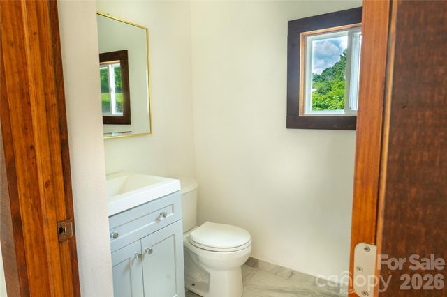 203 Justice Drive, Clyde, NC 28721