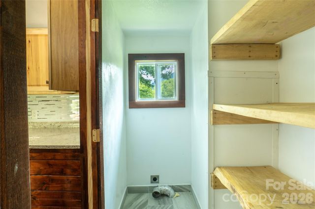 203 Justice Drive, Clyde, NC 28721