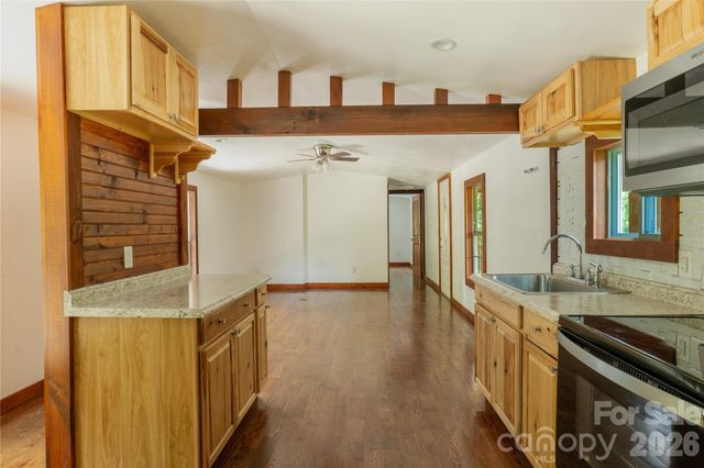 203 Justice Drive, Clyde, NC 28721