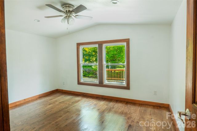 203 Justice Drive, Clyde, NC 28721