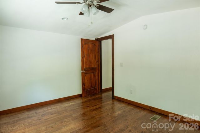 203 Justice Drive, Clyde, NC 28721