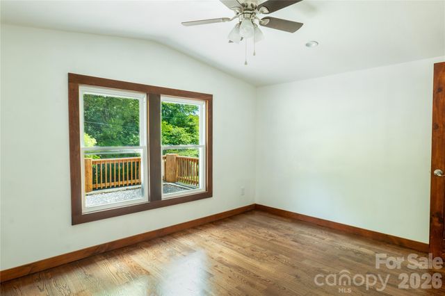 203 Justice Drive, Clyde, NC 28721