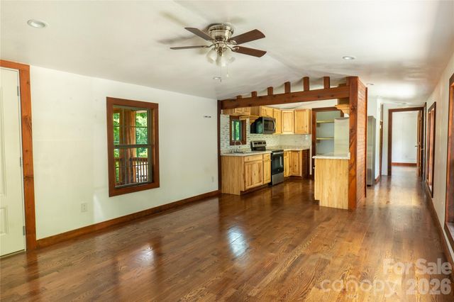 203 Justice Drive, Clyde, NC 28721