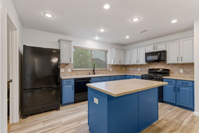 1901 Highland Oaks Drive, Wylie, TX 75098