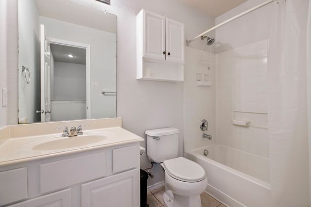 1901 Highland Oaks Drive, Wylie, TX 75098