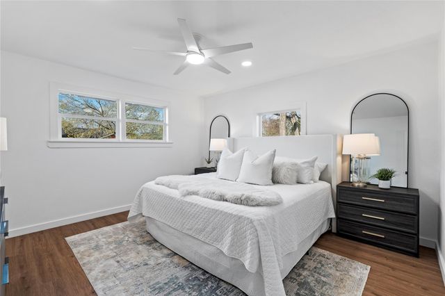 5023 Redstart Street, Houston, TX 77035