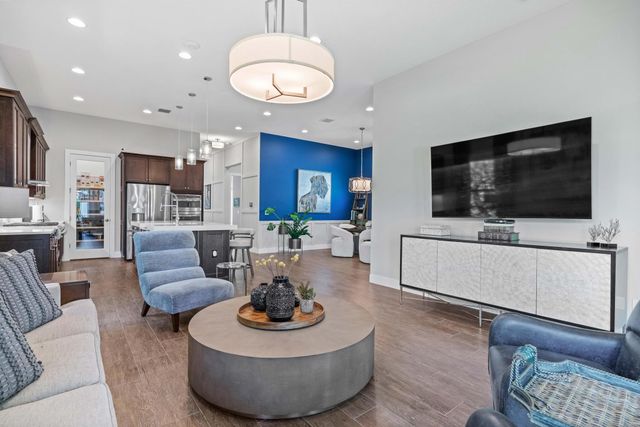 13305 Machiavelli Way, Palm Beach Gardens, FL 33418