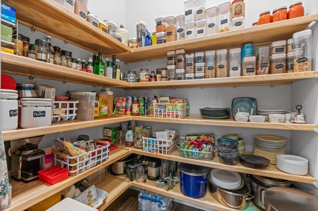 13305 Machiavelli Way, Palm Beach Gardens, FL 33418