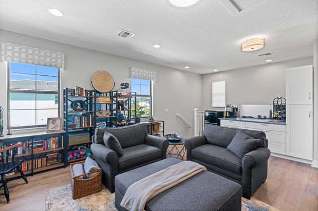 13305 Machiavelli Way, Palm Beach Gardens, FL 33418