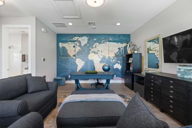 13305 Machiavelli Way, Palm Beach Gardens, FL 33418