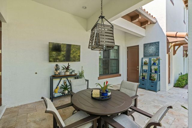 13305 Machiavelli Way, Palm Beach Gardens, FL 33418