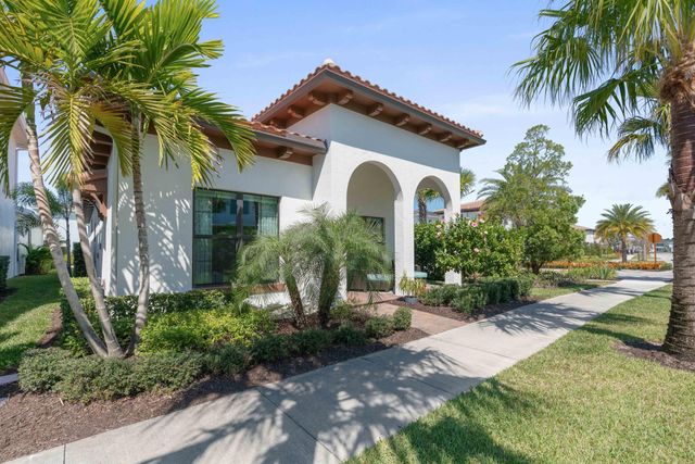 13305 Machiavelli Way, Palm Beach Gardens, FL 33418