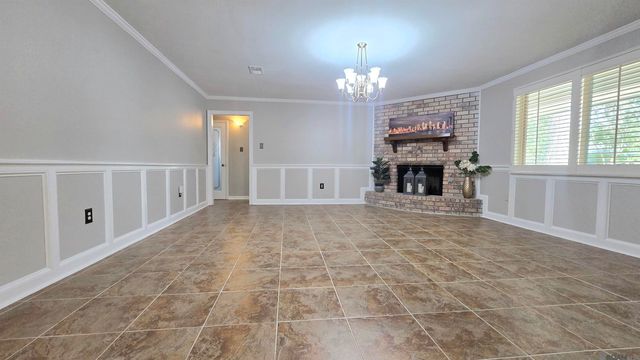 16526 Ellis Ave, Baton Rouge, LA 70816