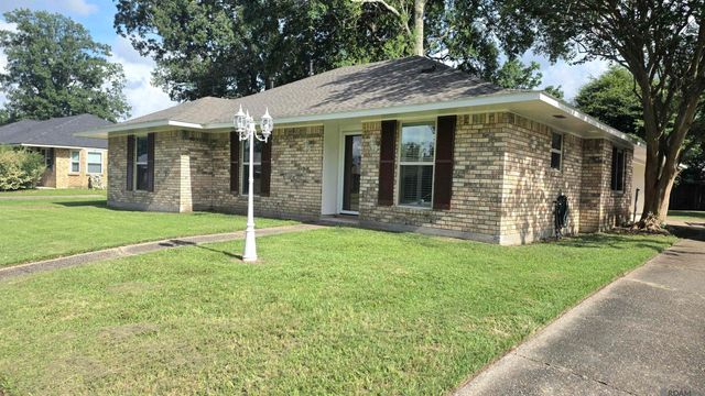16526 Ellis Ave, Baton Rouge, LA 70816