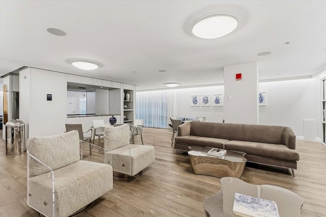 42 Eighth Street 5314, Boston, MA 02129